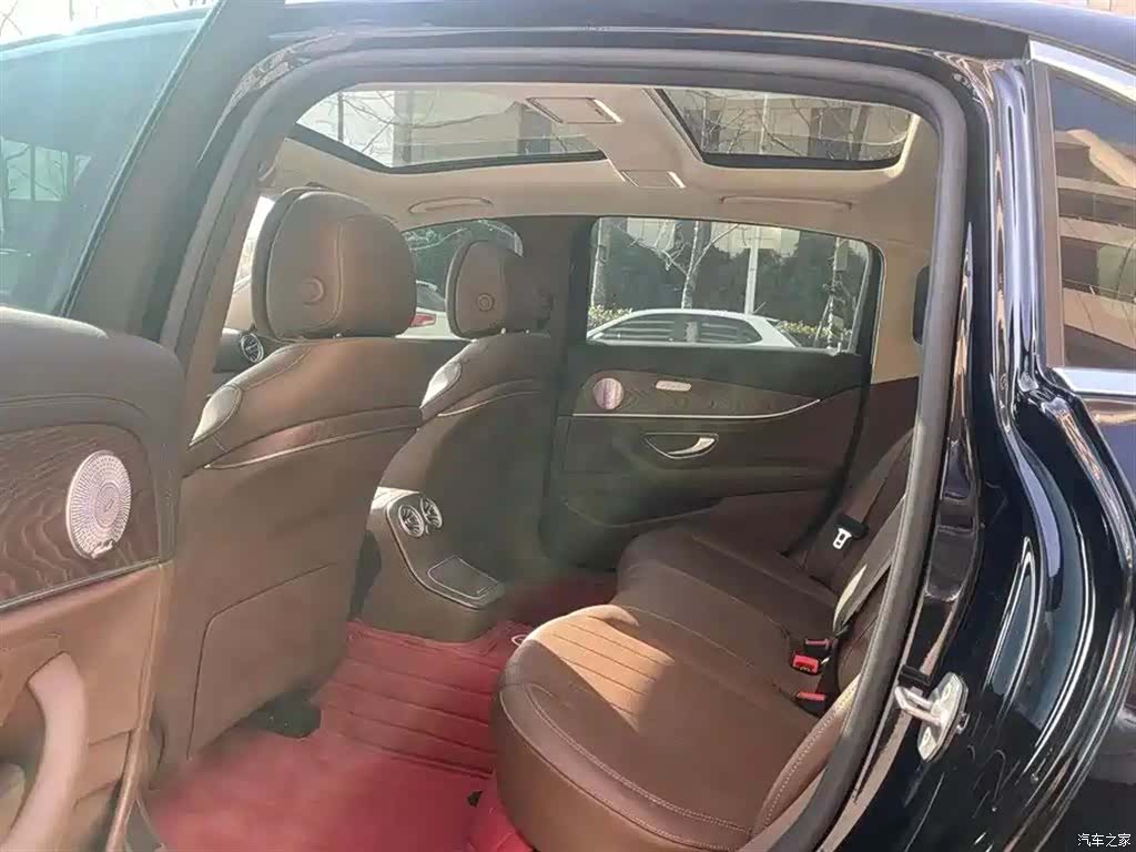 Mercedes-Benz E-Class, 2021 6