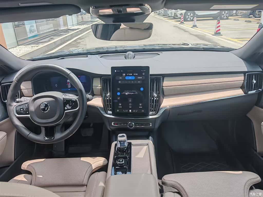 Volvo S90, 2025 19