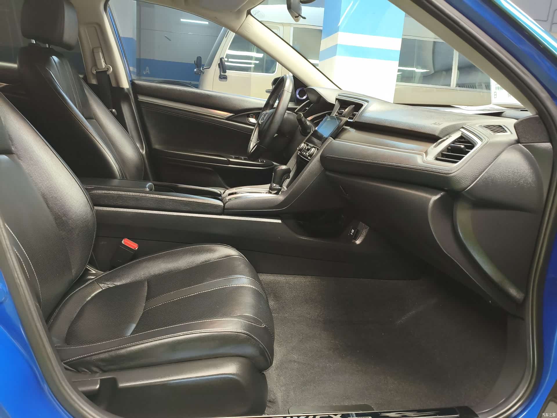 Honda Civic, 2018 11