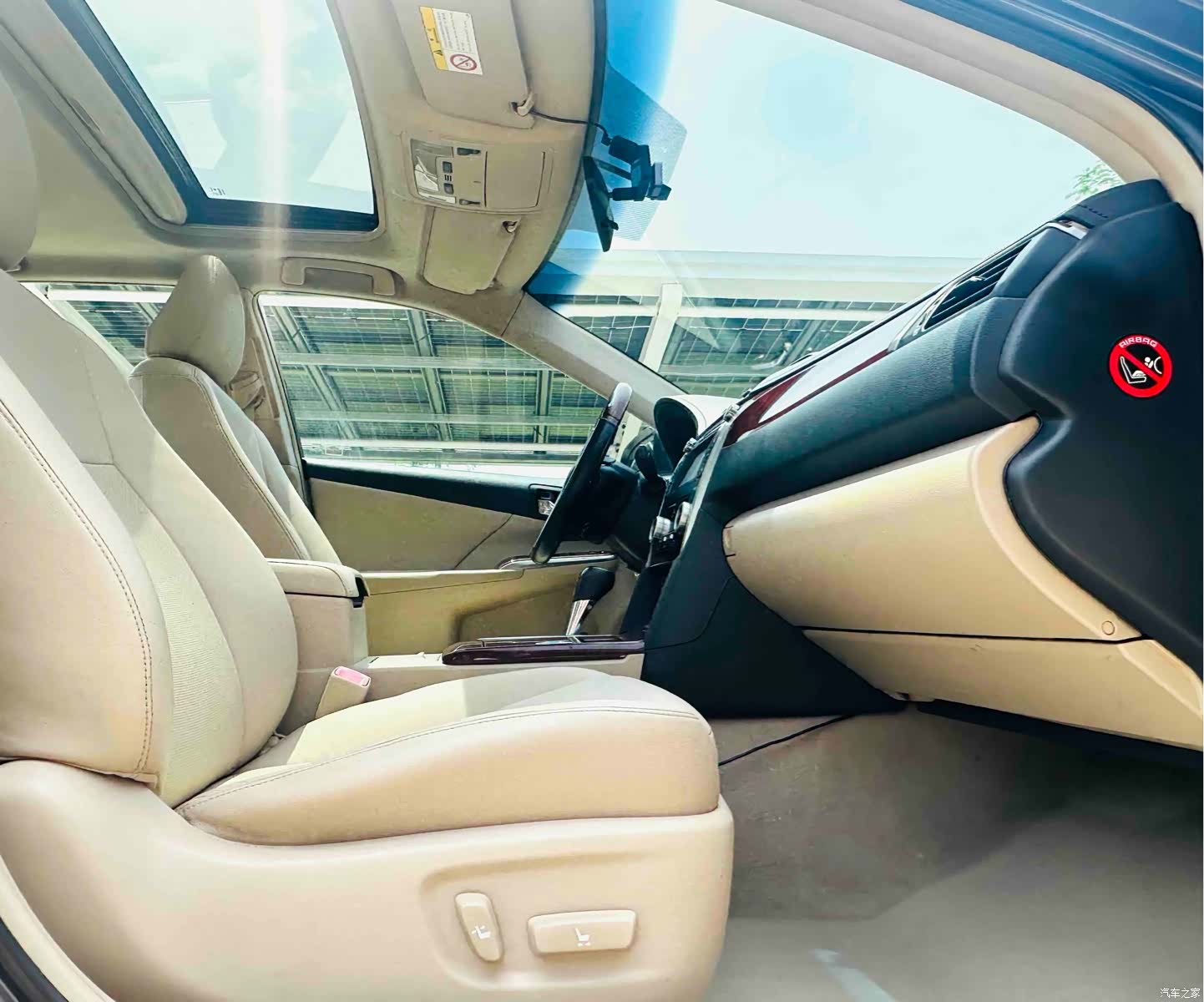 Toyota Camry, 2012 12