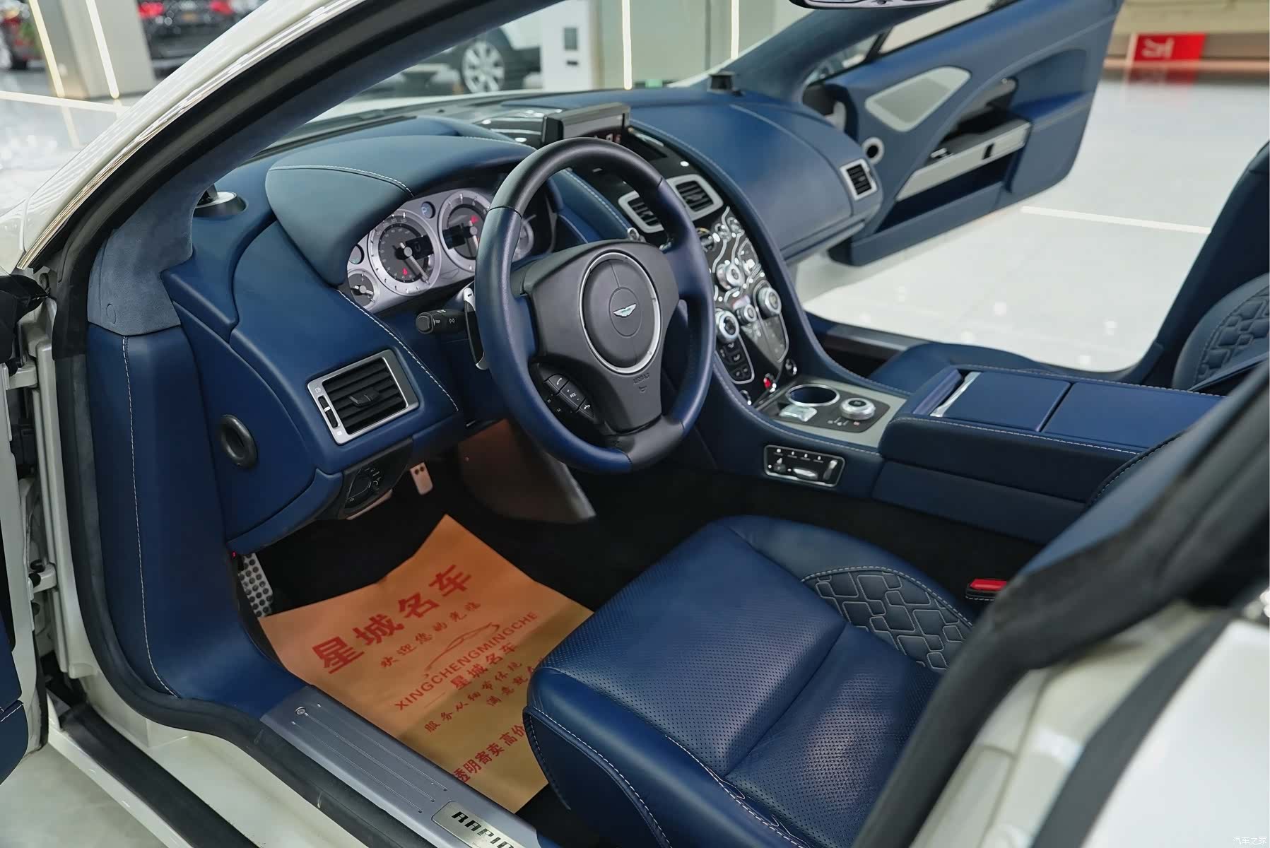 Aston Martin Rapide, 2019 2