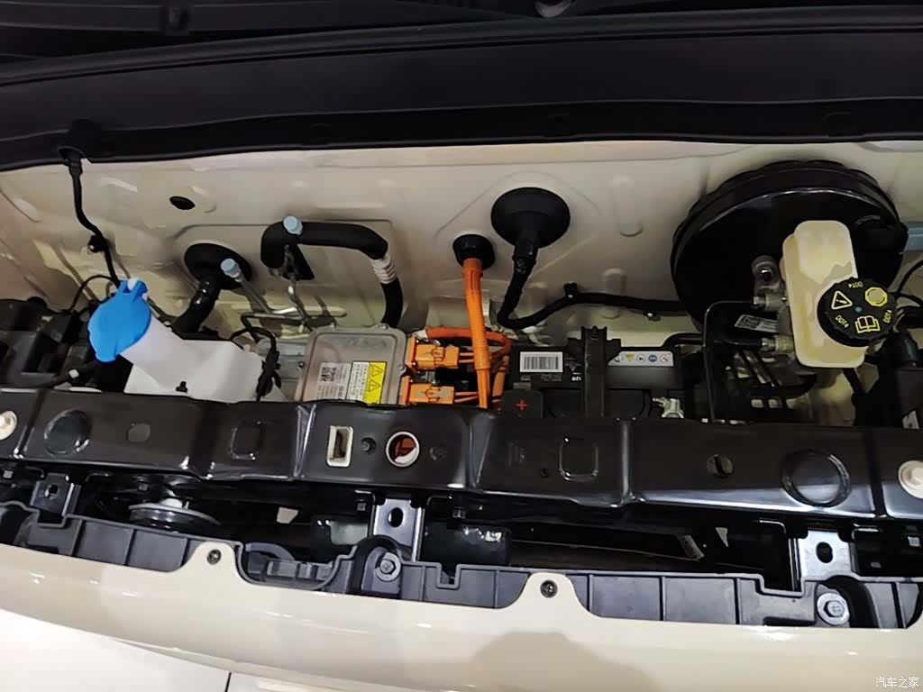 Geely Panda, 2025 20