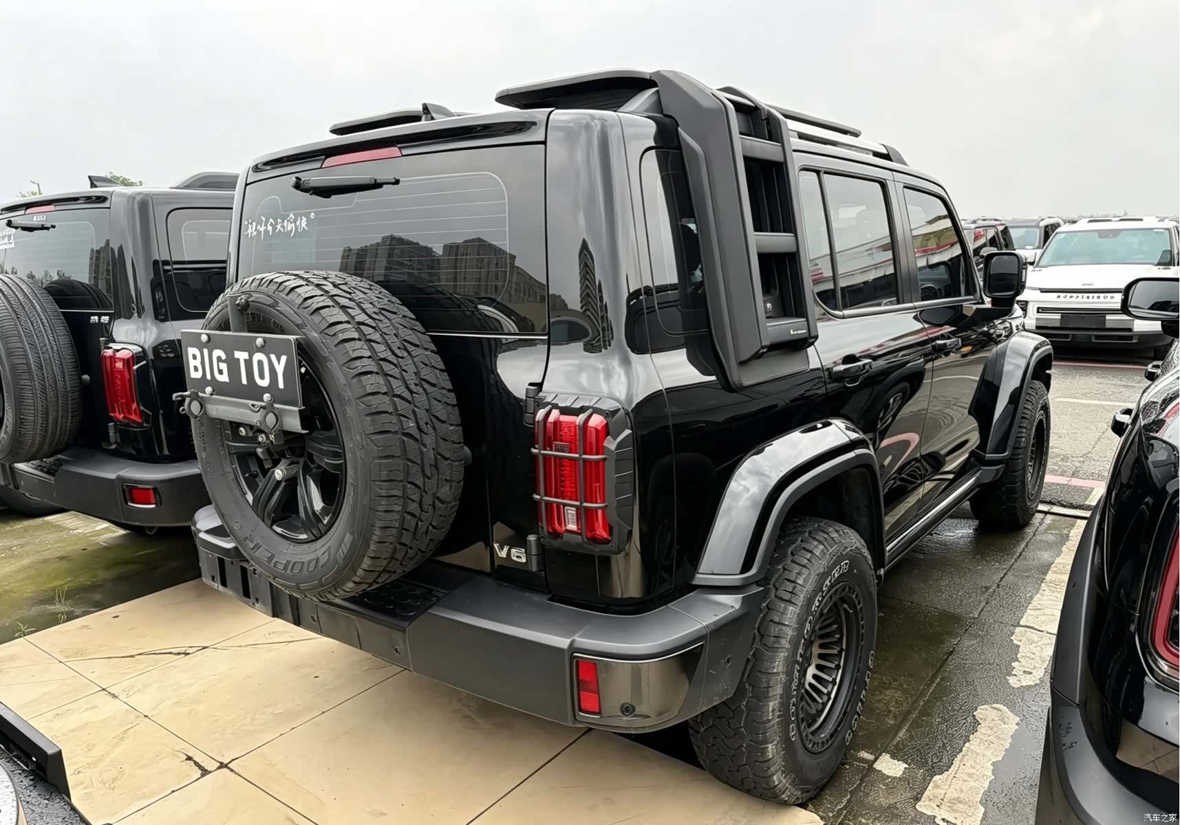 Tank 300, 2022 16