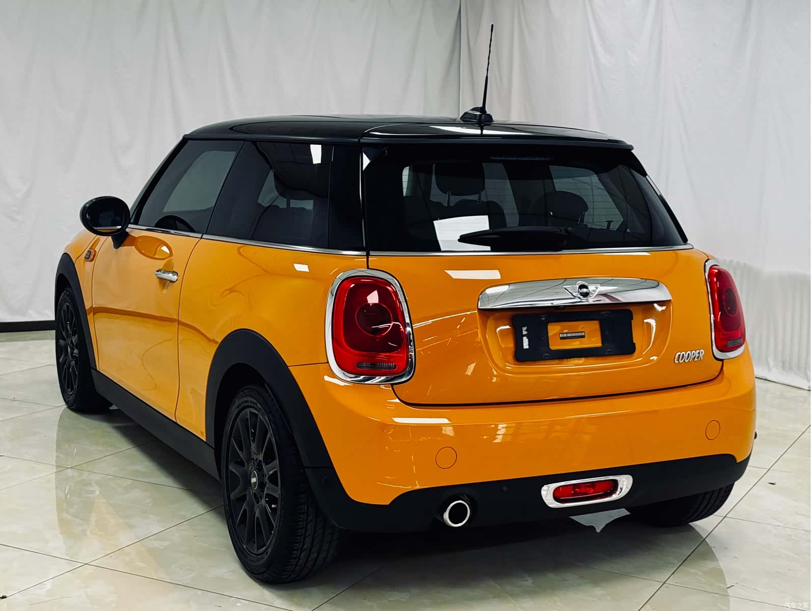 Mini Cooper, 2018 11
