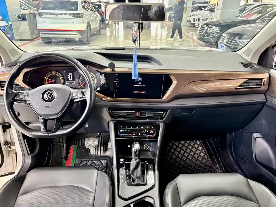 Volkswagen Tuyue