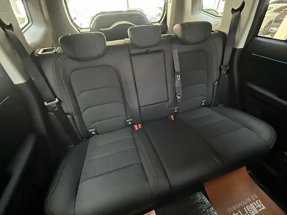 Jetour Jet Traveler C-DM