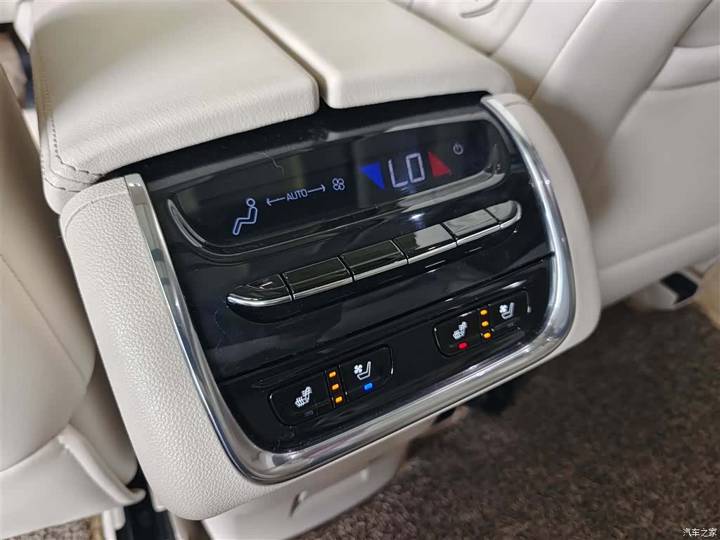 Buick Enclave, 2020 все фото