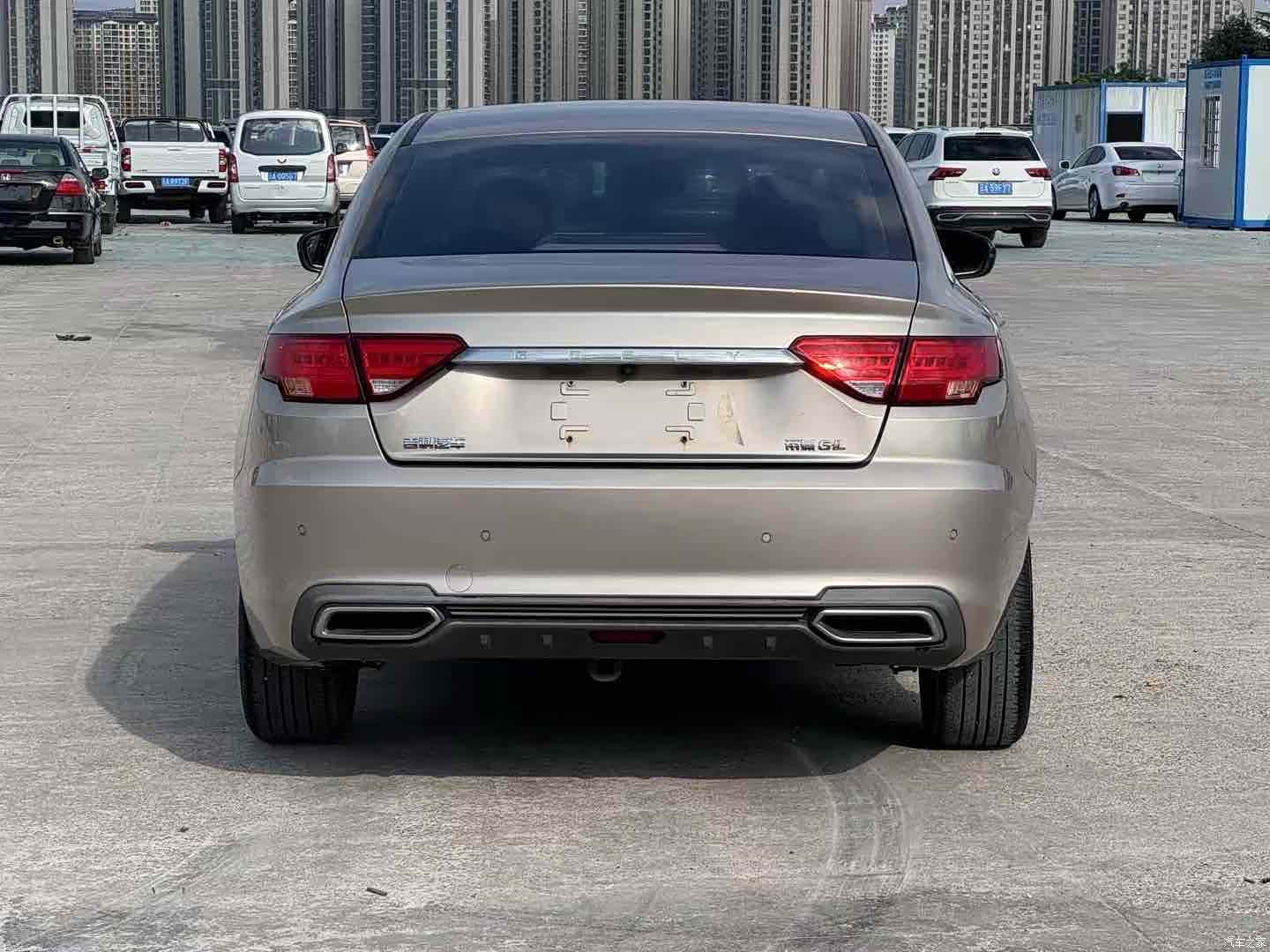 Geely Emgrand, 2016 4