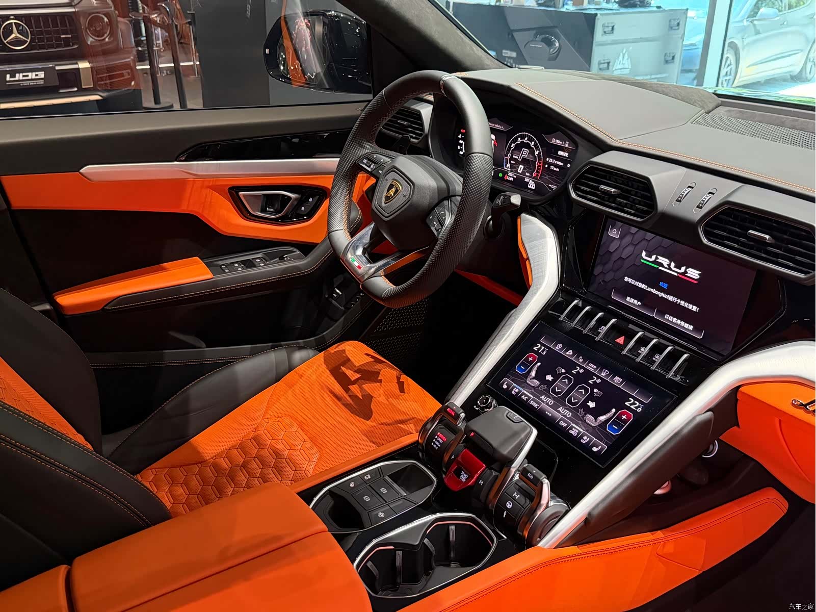 Lamborghini Urus, 2022 21