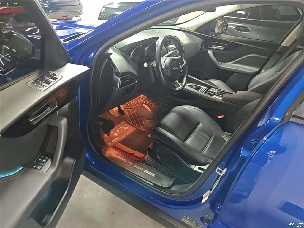 Jaguar F-PACE, 2018 16