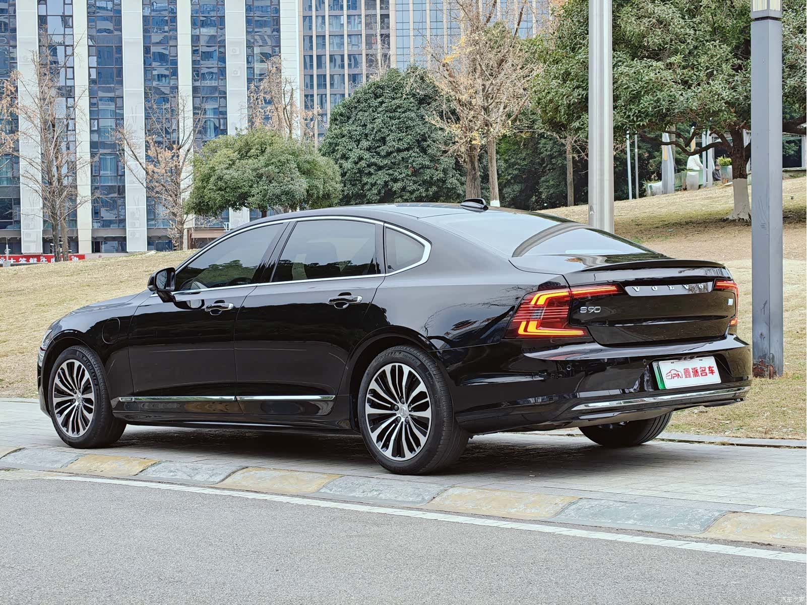 Volvo S90, 2023 3