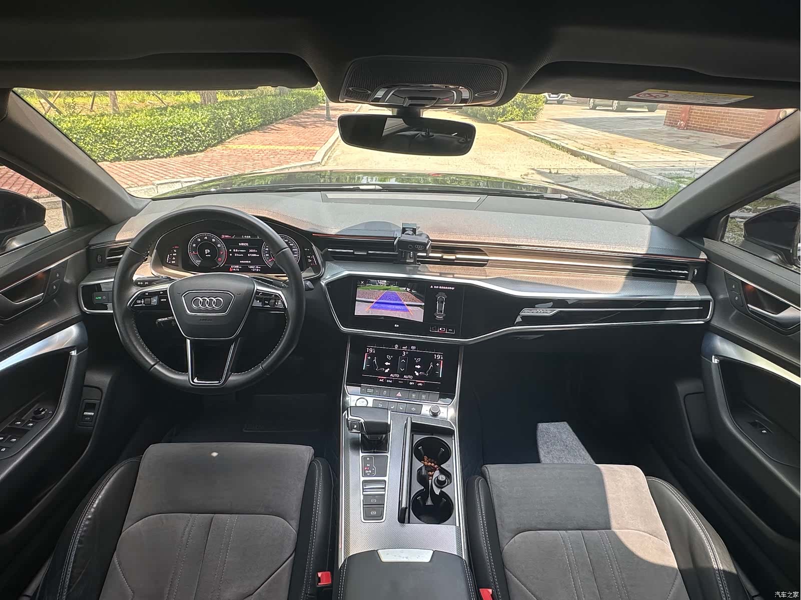 Audi A6L, 2020 13
