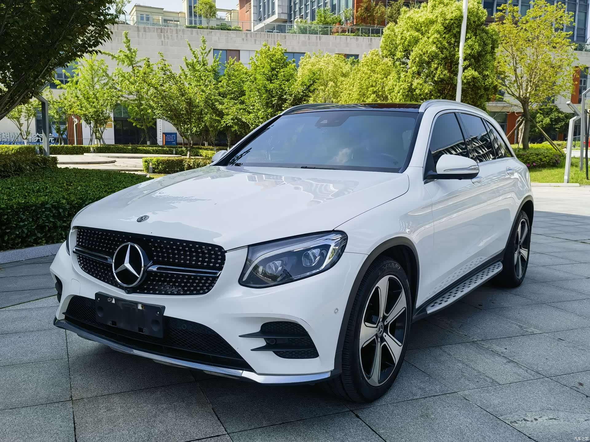 Mercedes-Benz GLC, 2019 1