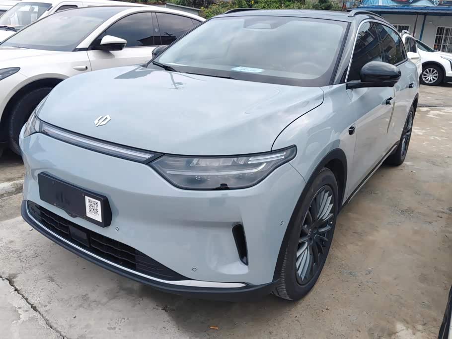 Leapmotor C11