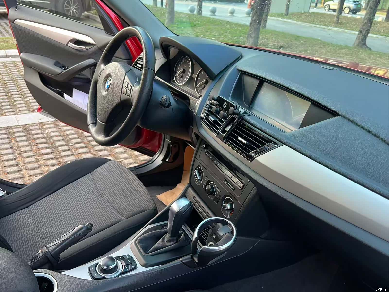 BMW X1, 2014 12