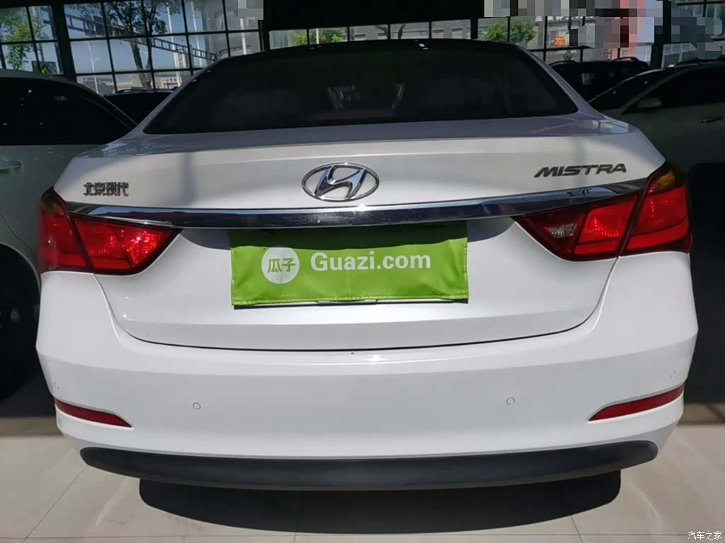 Hyundai GLS, 2015 6