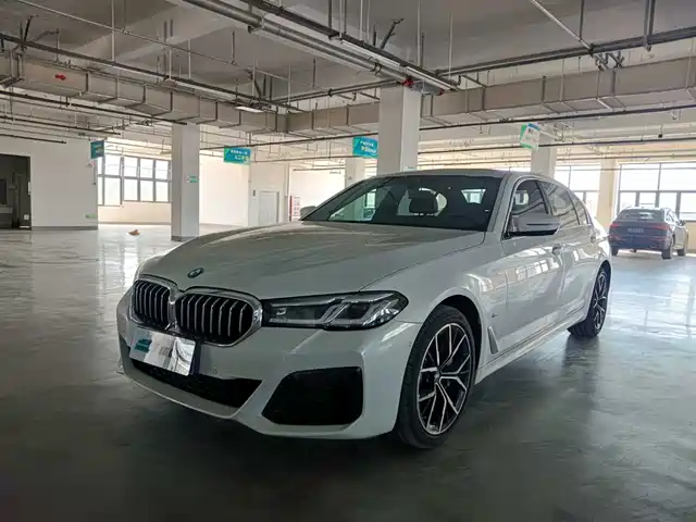 BMW 5 Series 2021 — купить из Китая под заказ