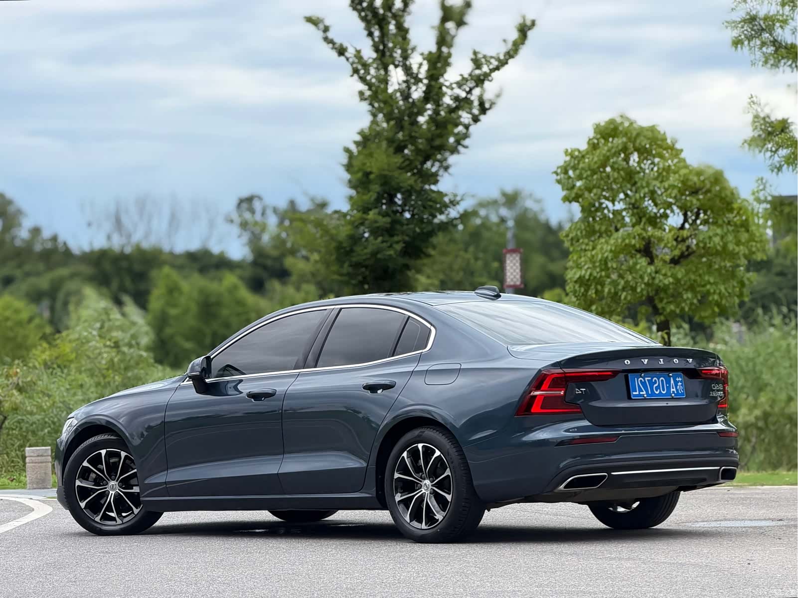 Volvo S60, 2021 10