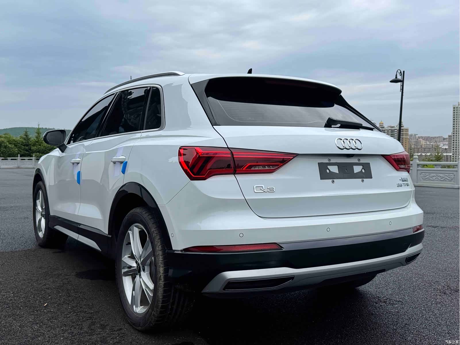 Audi Q3, 2022 4