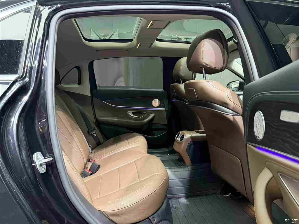 Mercedes-Benz E-Class, 2018 4