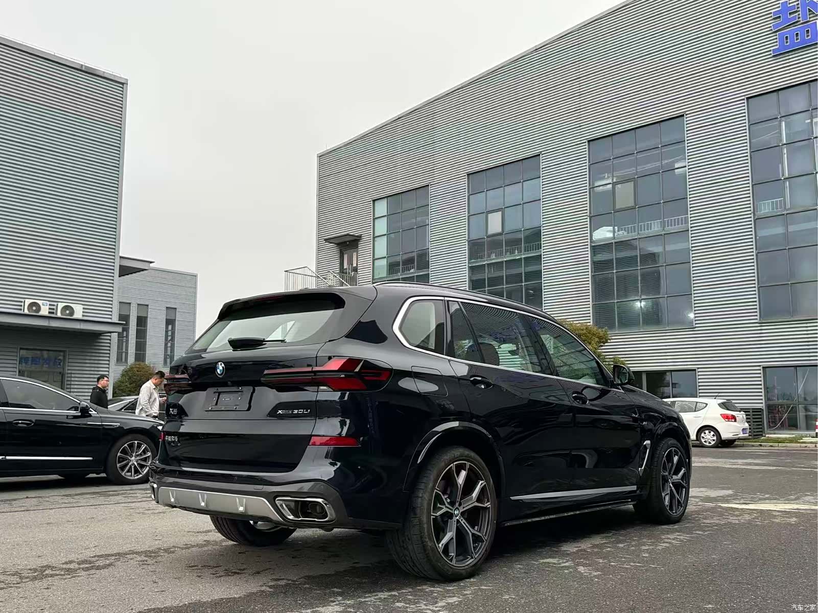 BMW X5, 2025 6