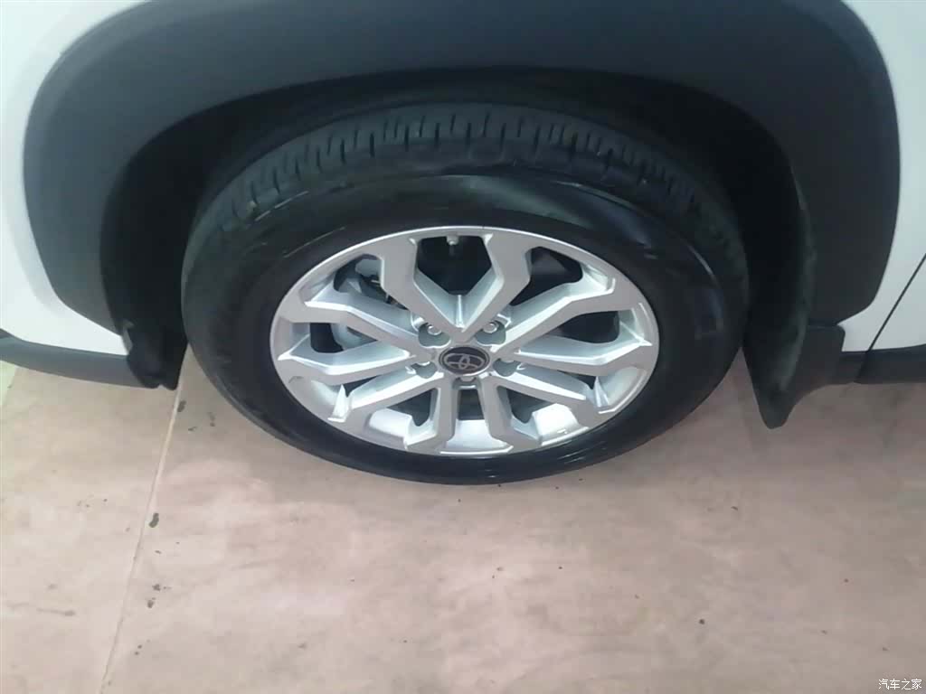 Toyota Frontlander, 2024 23