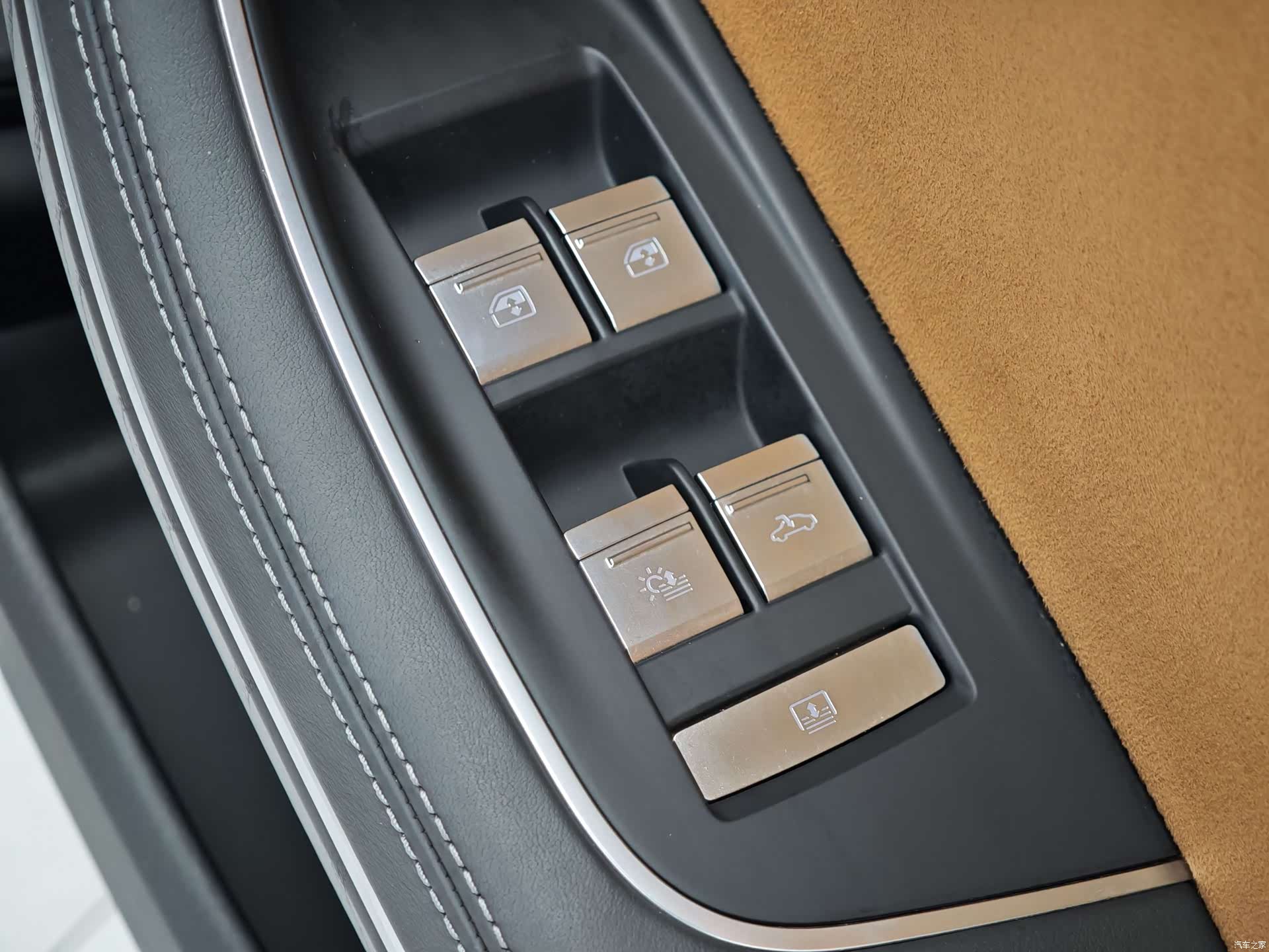 Audi A8L, 2023 11