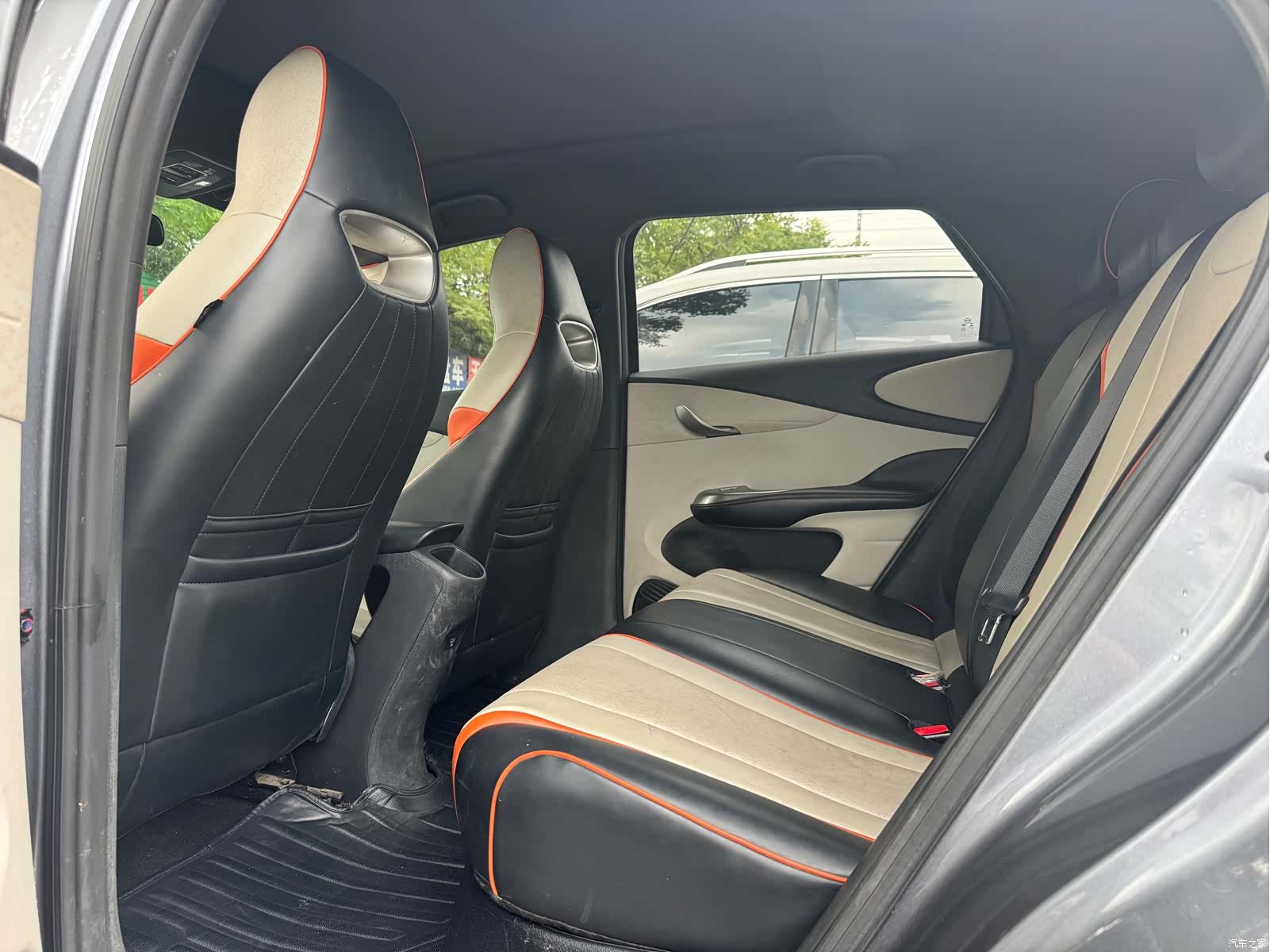 BYD Dolphin, 2022 8
