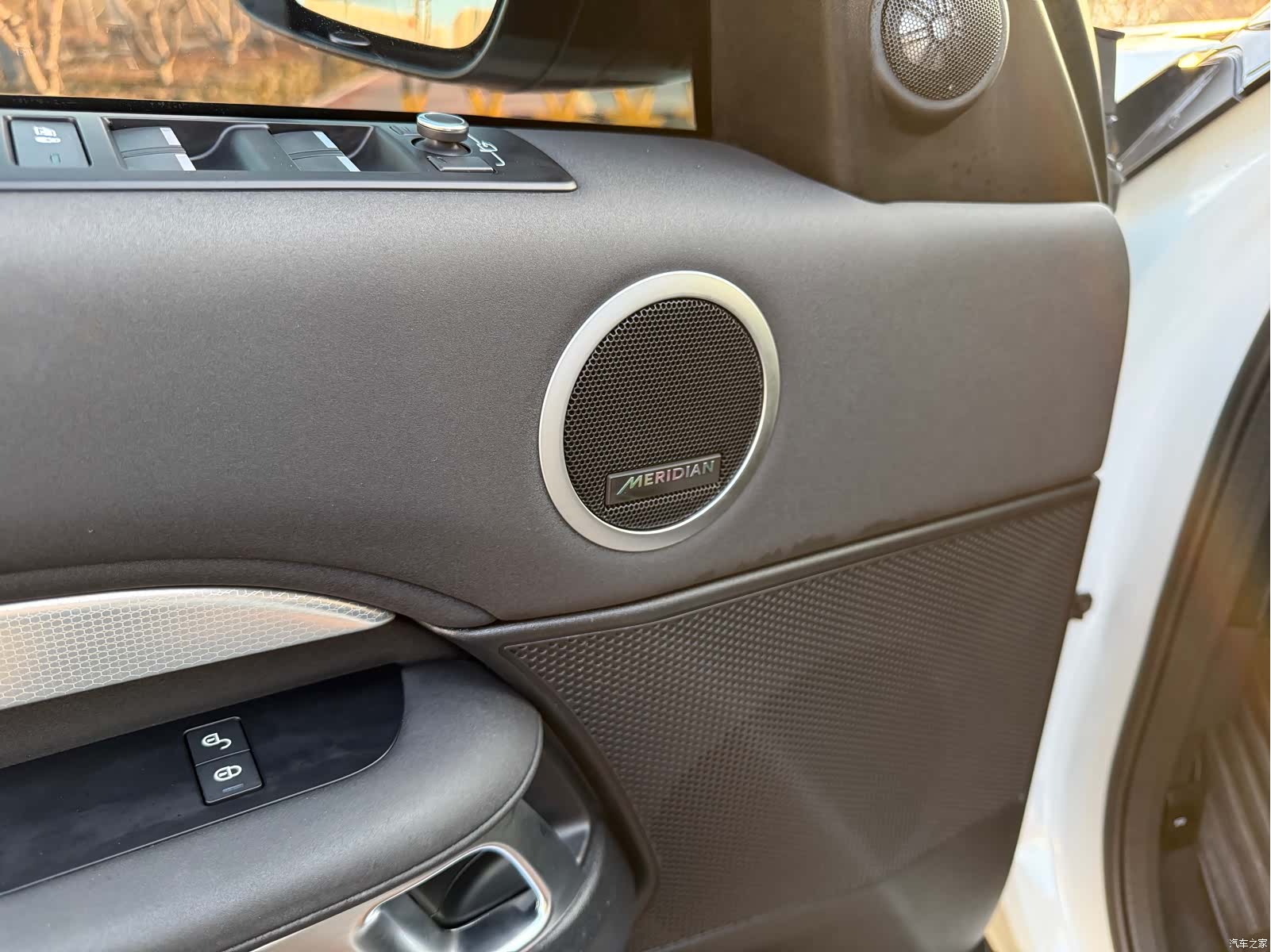 Land Rover Discovery, 2020 12