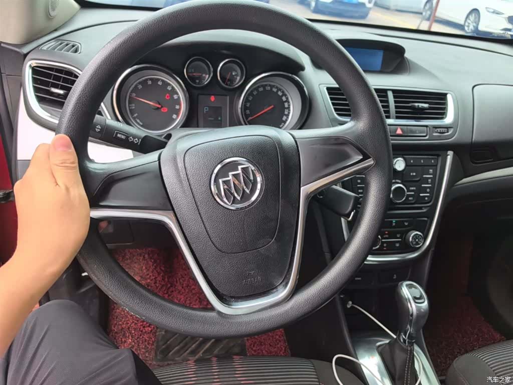 Buick Encore, 2015 11