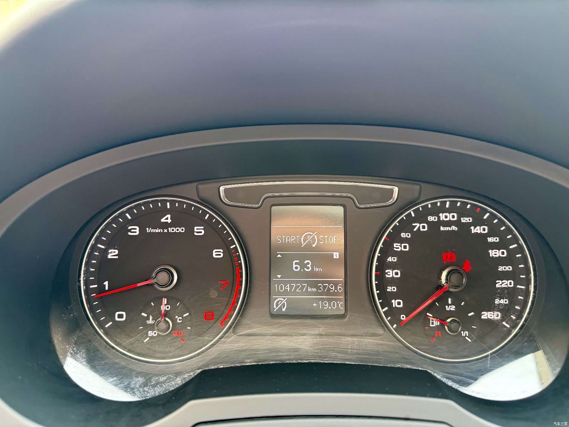 Audi Q3, 2019 11