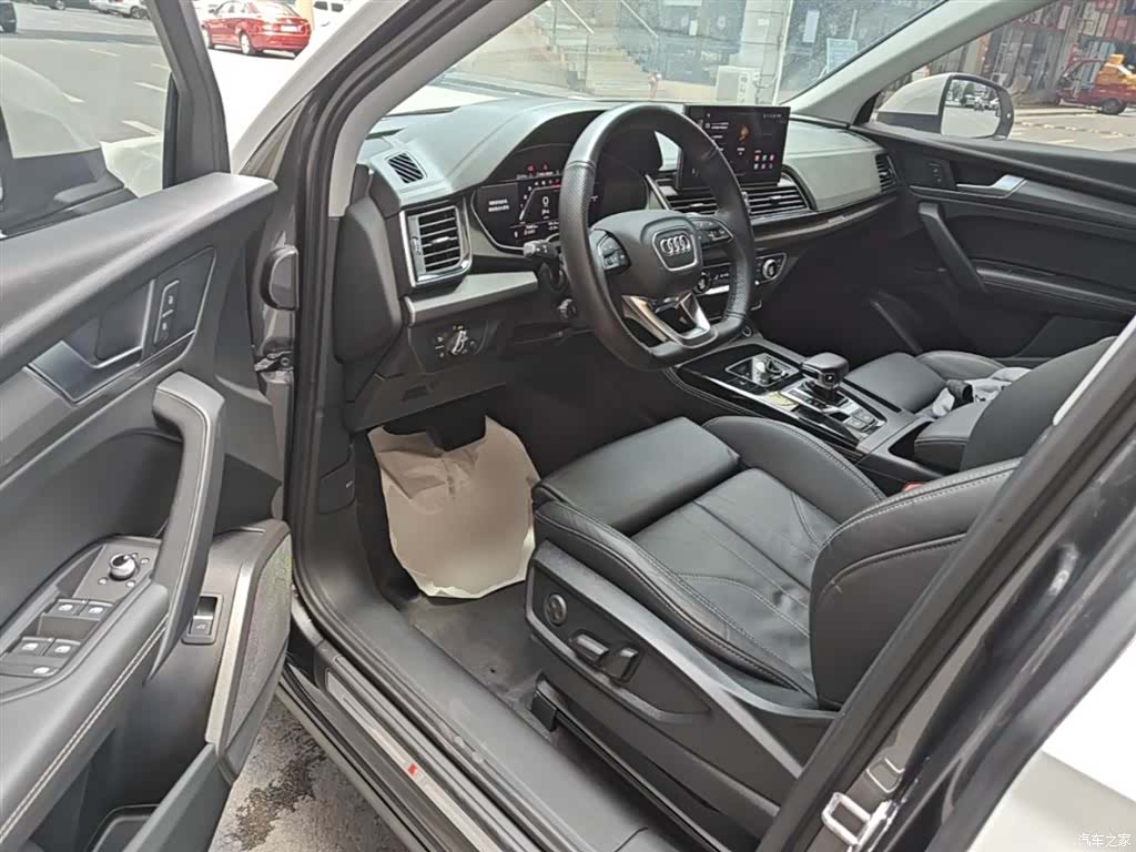 Audi Q5L, 2023 16