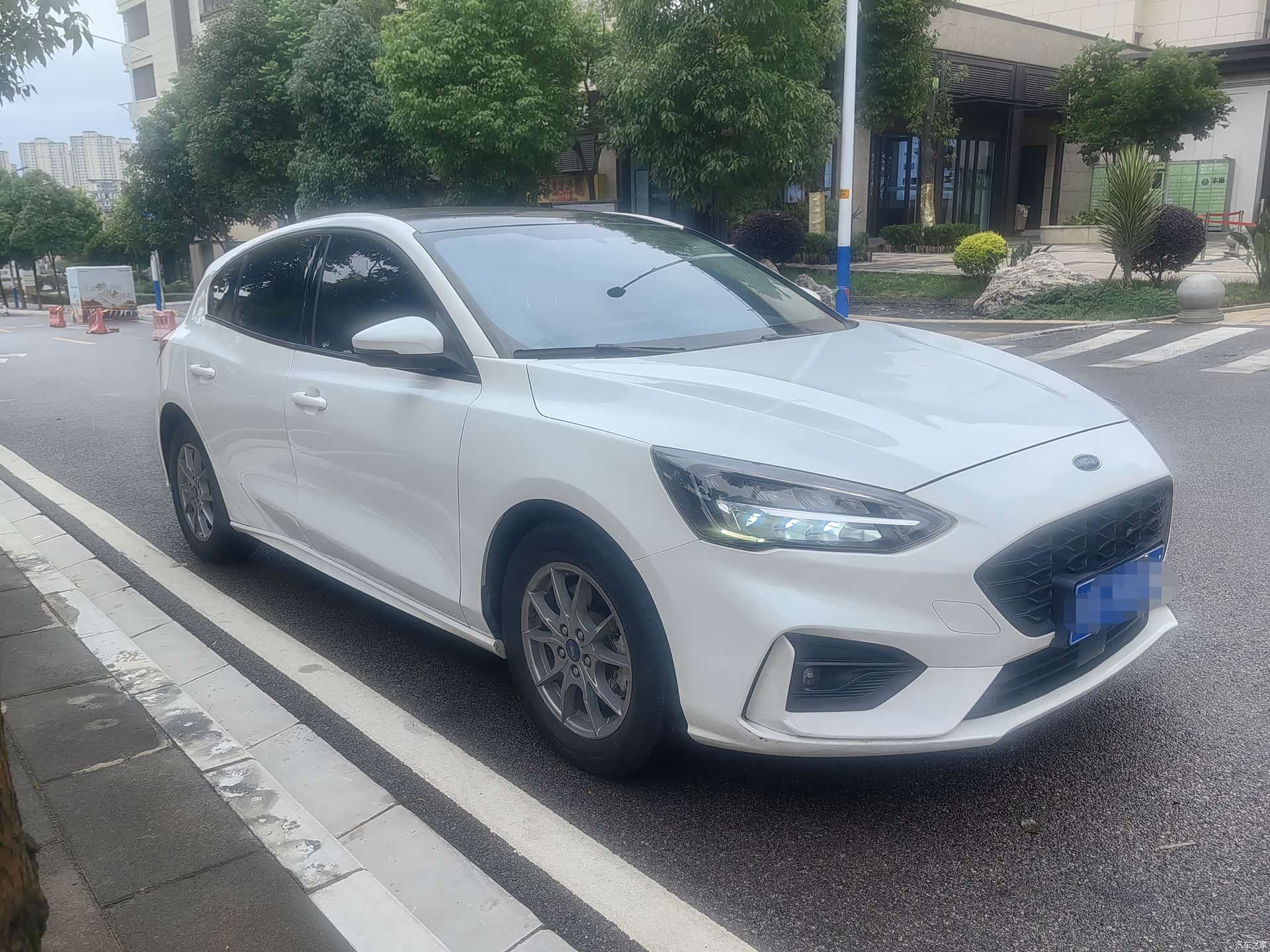 Ford Focus, 2021 3
