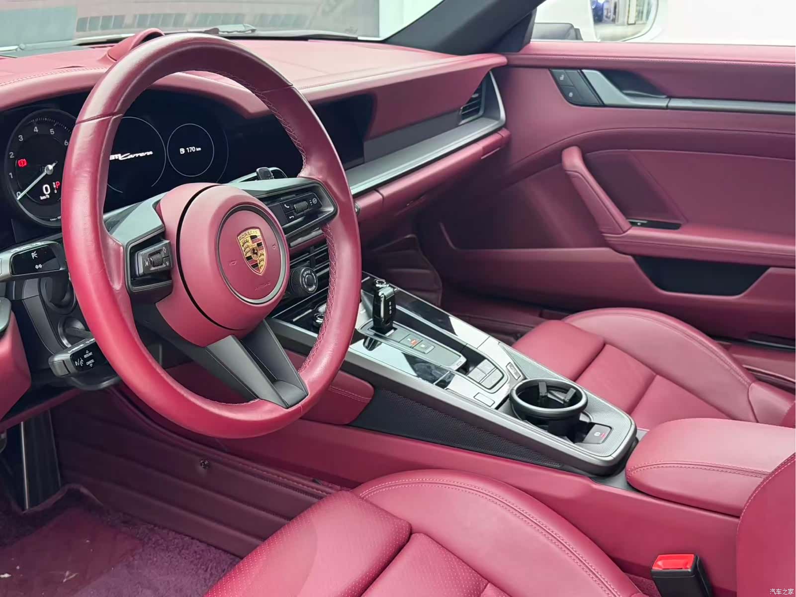 Porsche 911, 2024 6