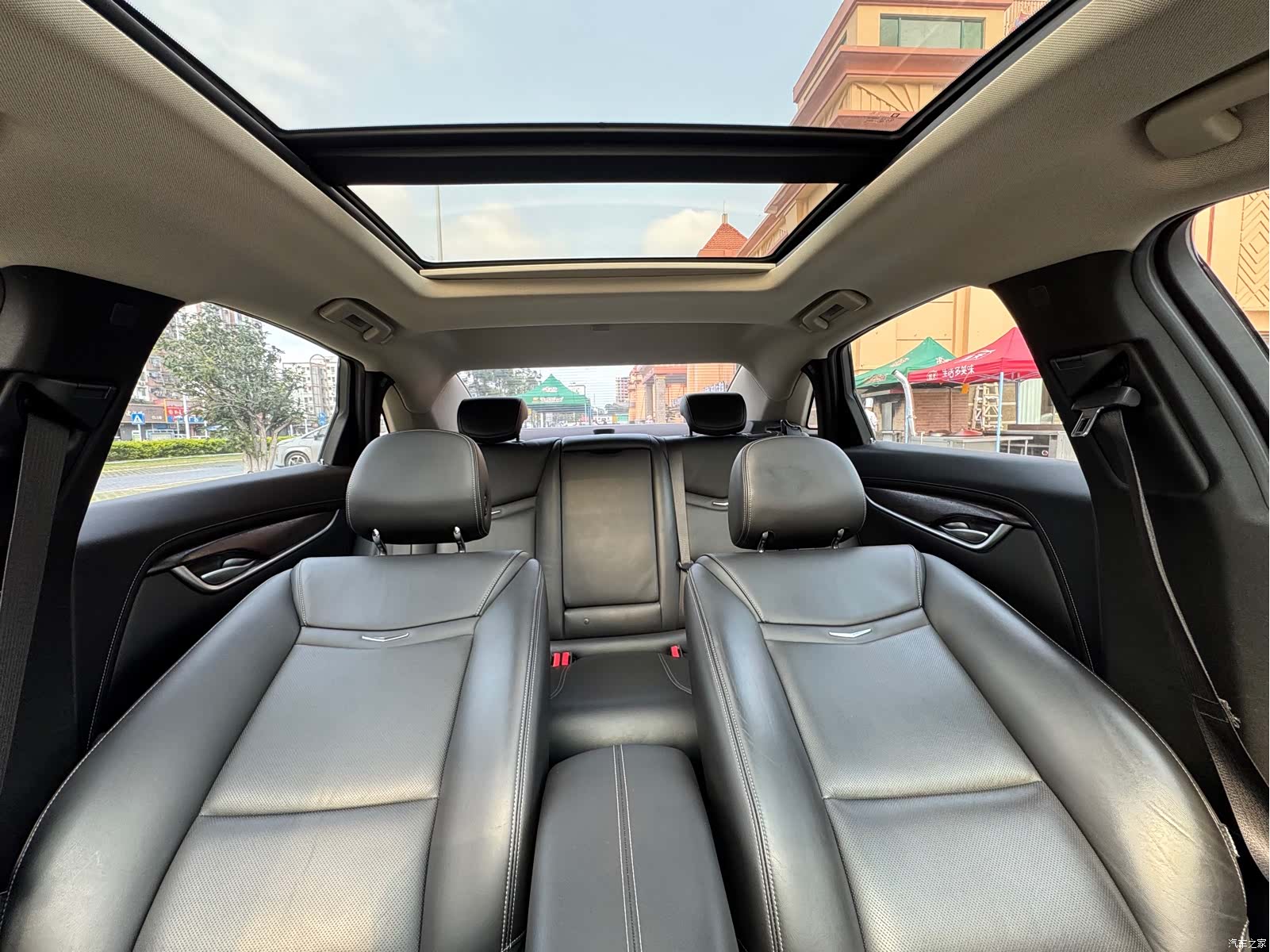 Cadillac XTS, 2019 15