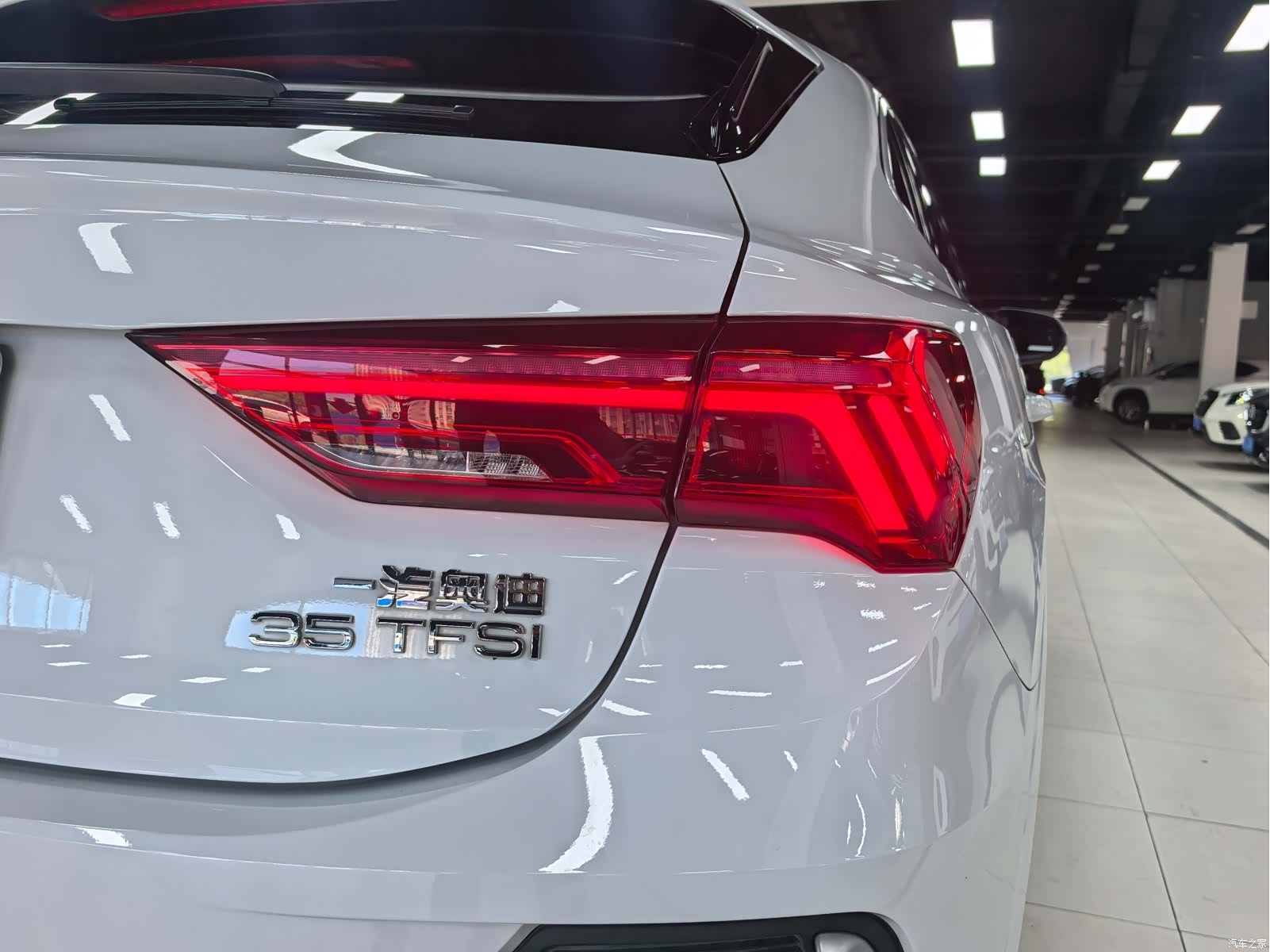 Audi Q3, 2023 все фото