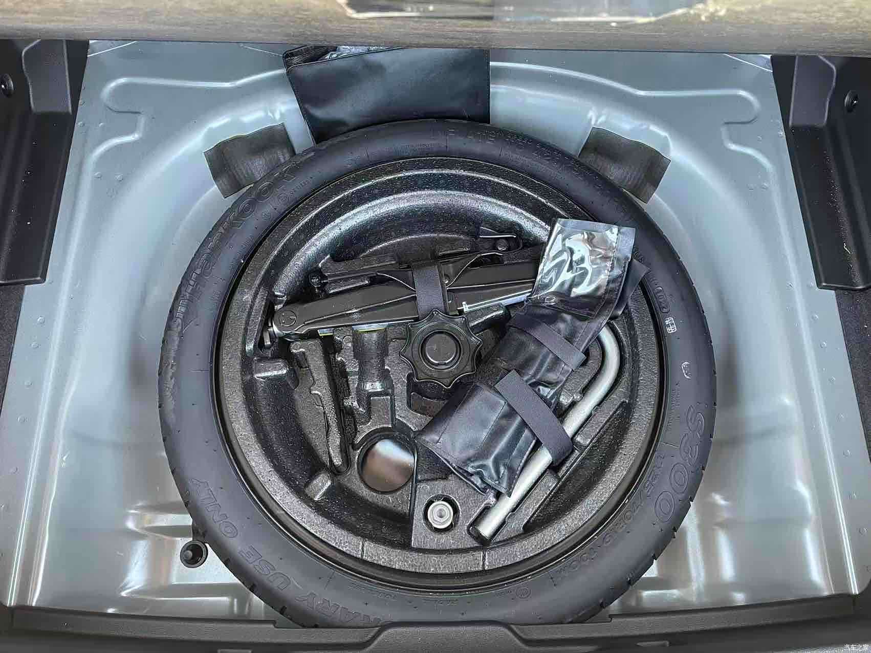 Audi Q2L, 2022 18