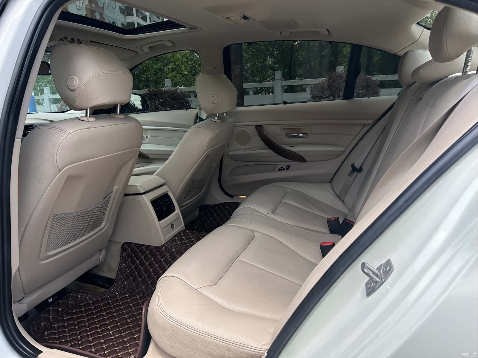 BMW 3 Series, 2013 все фото