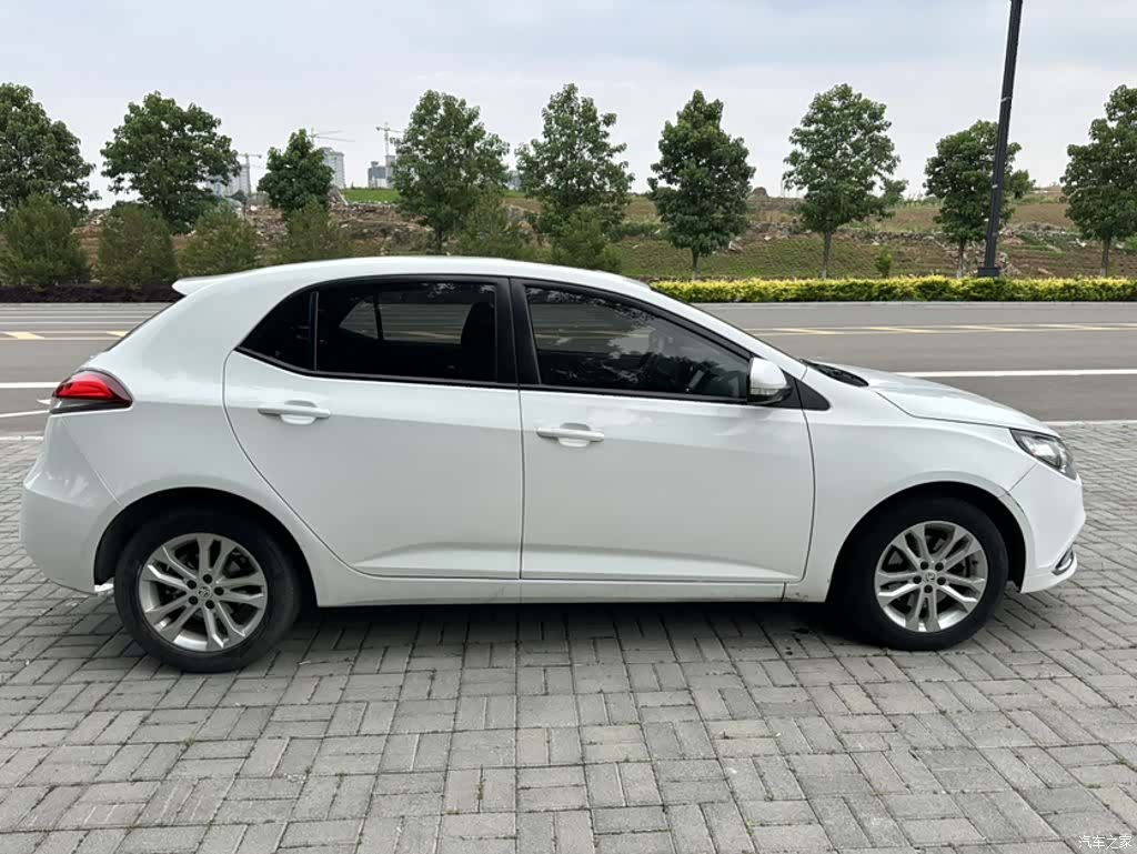 MG MG5, 2015 22