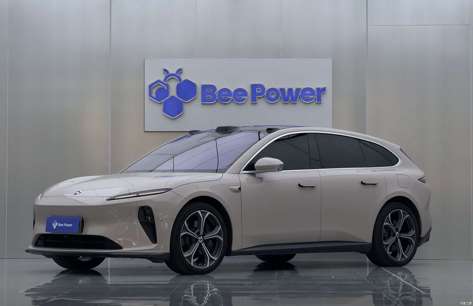 NIO ET5, 2024 1