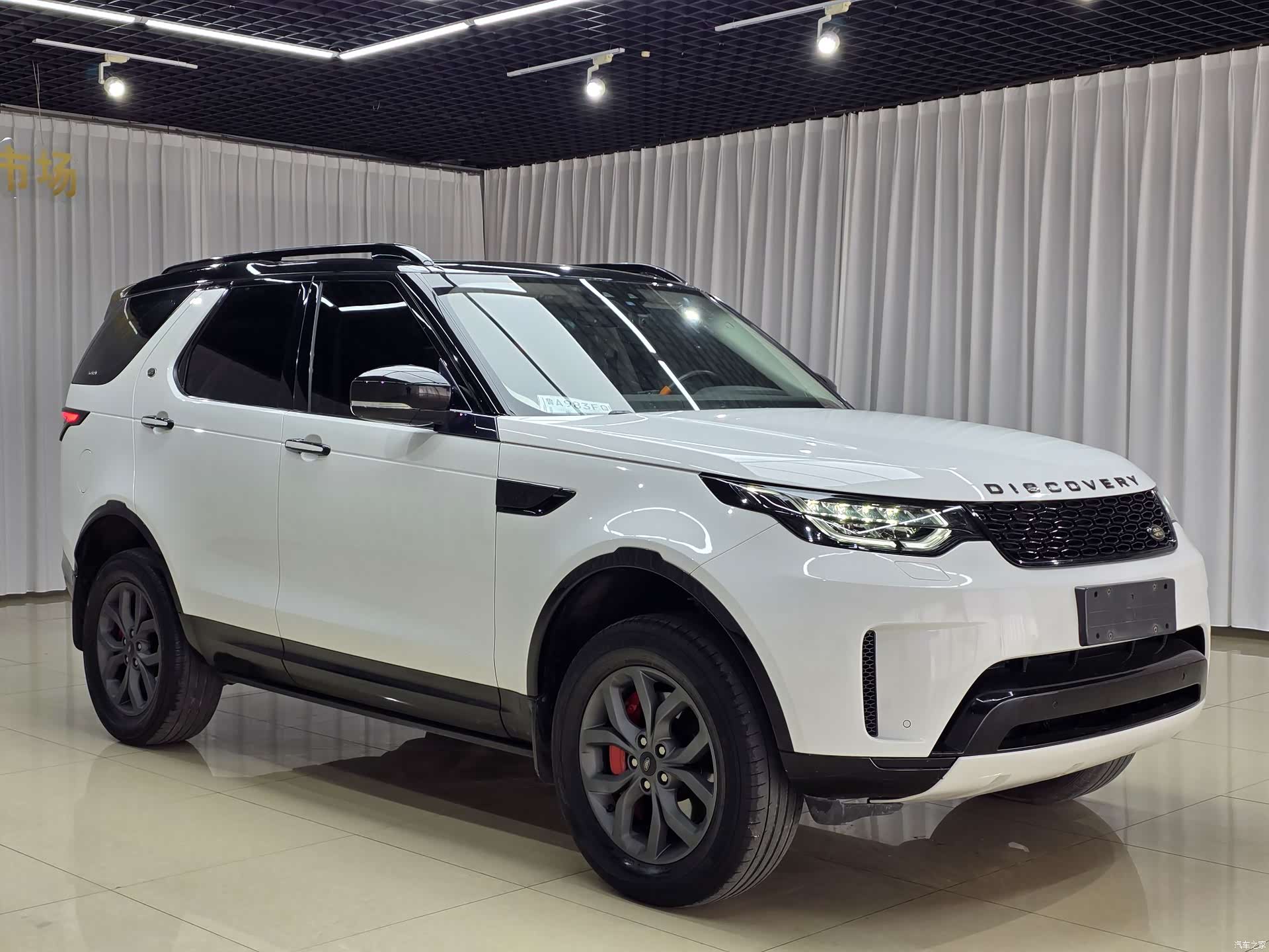 Land Rover Discovery, 2018 3