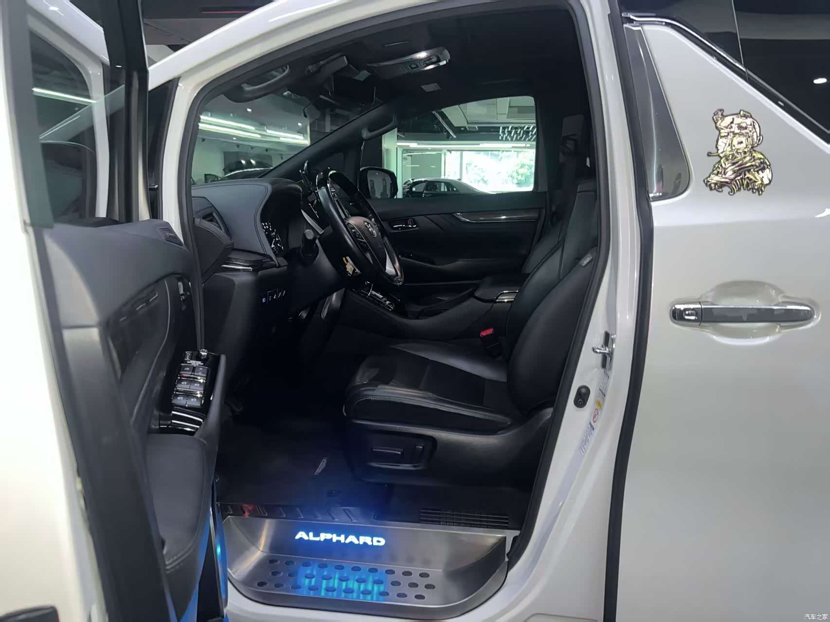 Toyota Alphard, 2020 6