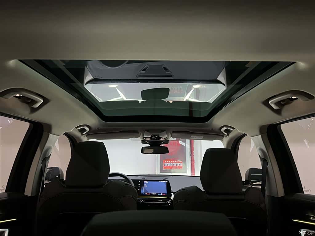 BMW X1, 2024 14