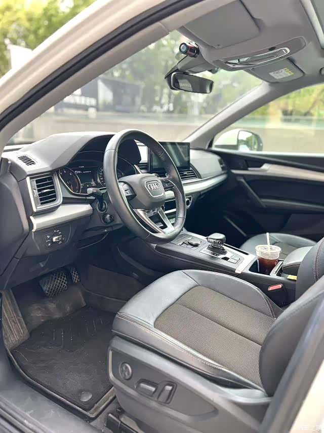 Audi Q5L, 2021 4