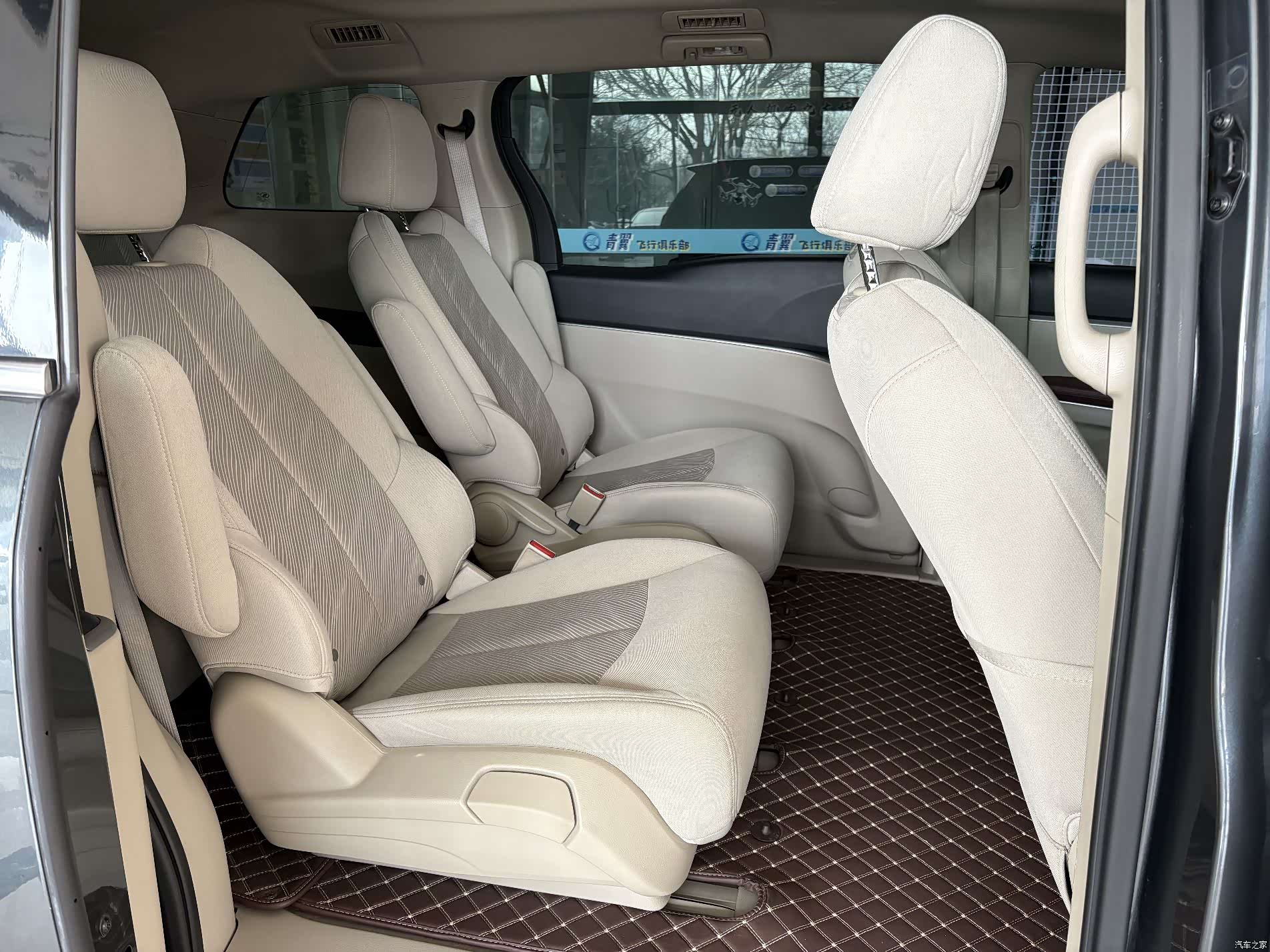 Buick GL8, 2020 7