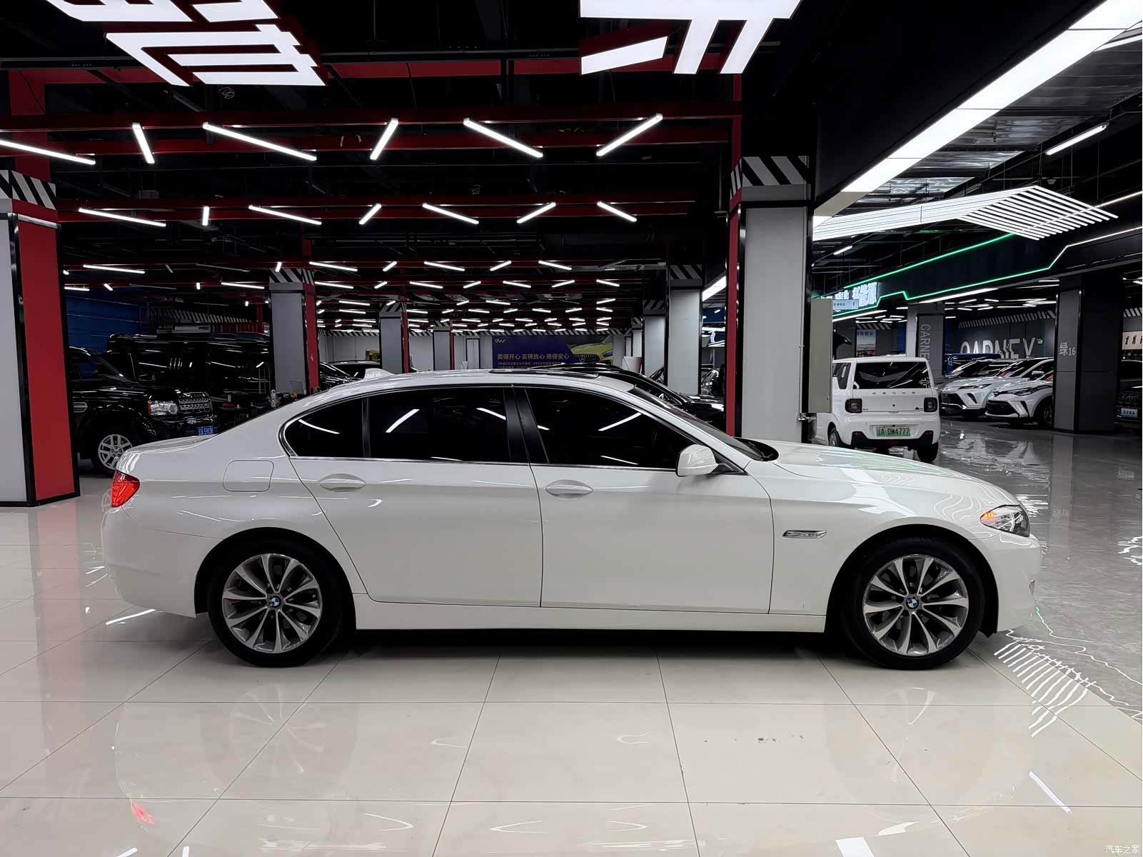 BMW 5 Series, 2013 9