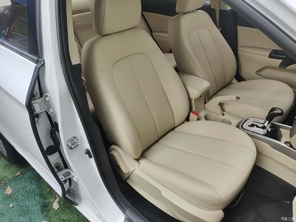 Changan Eado, 2016 25