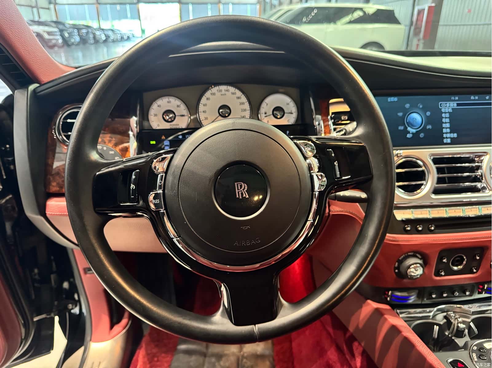 Rolls-Royce Ghost, 2012 14