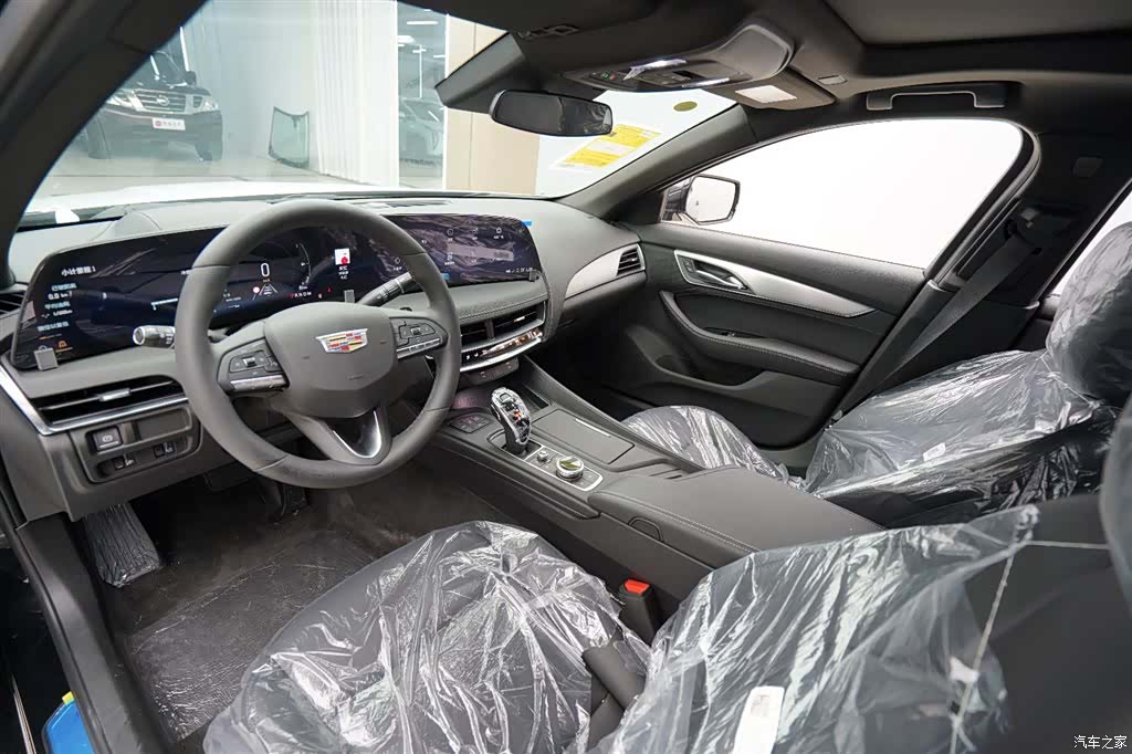 Cadillac CT5, 2026 3