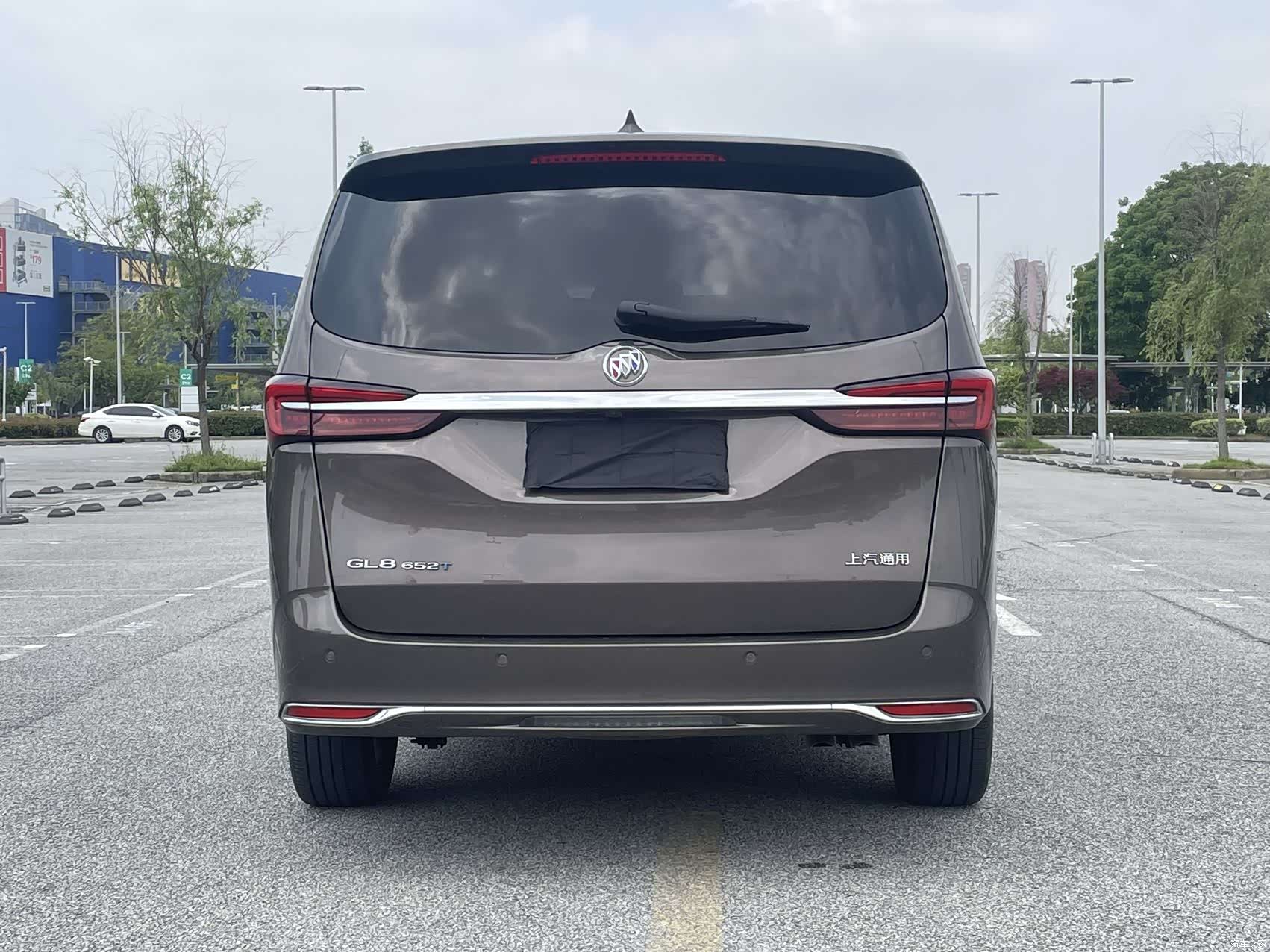Buick GL8, 2022 6